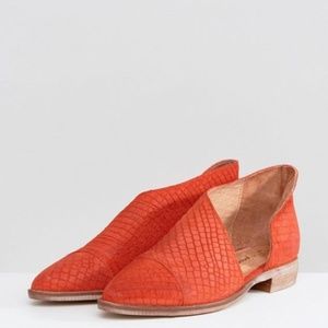 Amazing Deal: Free People Royale Flat
